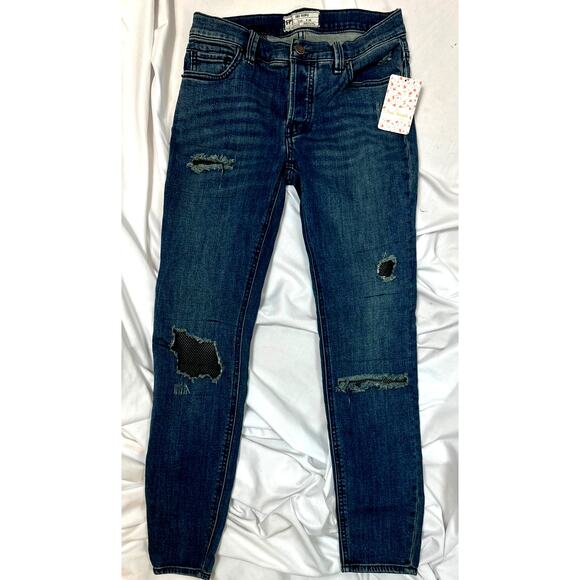 Free People Distressed Fishnet-Inlet Skinny Jeans Tupelo Blue 25 - Picture 9 of 16
